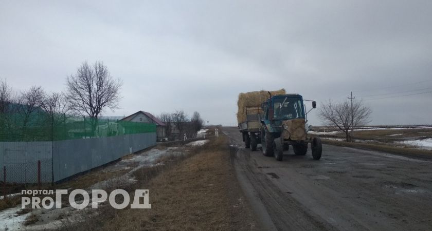 Тракторист из Мари-Турекского района нашел миллион после ДТП с дорогой иномаркой